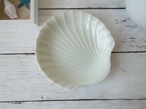 貝殻の形 14cm ミニトレー アイボリー レンジ可 食洗機対応 美濃焼 日本製 銘々皿 とり皿 小皿 豆皿 洋食器 しょうゆ皿 陶器 可愛い 北欧風