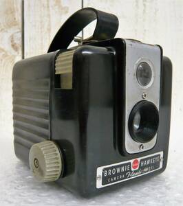 昭和レトロ 当時物 RETRO CAMERA KODAK コダック フイルムカメラボックスカメラ BROWNIE HAWKEYE FLASH MODEL ケース付 Made in USA