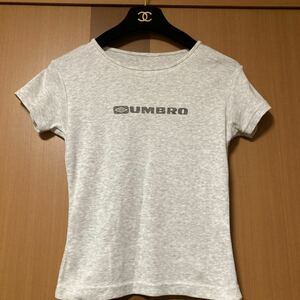 【UMBRO】アンブロ　フィットネス　Tシャツ♪