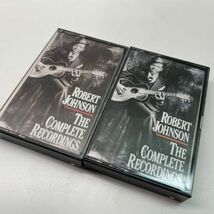 US製 2本セット CASSETTE TAPE／テープ ROBERT JOHNSON Complete Recordings ロバート・ジョンソン 戦前ブルース 貴重な音源！_画像1