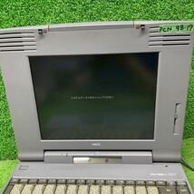 PCN98-17 激安 PC98 ノートブック NEC PC-9821Na9 通電、起動OK ジャンク_画像2