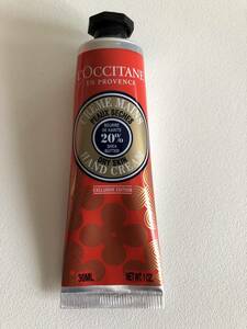 【新品未使用】【限定パッケージ】 L'OCCITANE　ロクシタン ハンドクリーム シアバター 20％ 30ml　EXCLUSIVE EDITION　保湿　乾燥　限定版