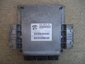 * Peugeot 206 S16 01 year T1S16L4 engine computer -( stock No:A06833) (5206) *