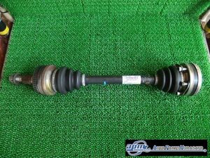 * Porsche Boxster 986 00 year 98665 right rear drive shaft / gong car ( stock No:A18608) (5545)