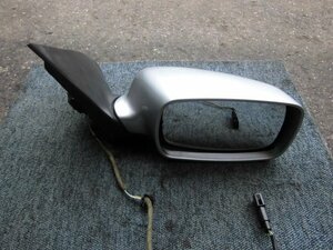 * Ford Mondeo 99 year WF0NNG right door mirror ( stock No:A12671) (5596)