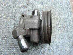 * Ford Mondeo 99 year WF0NNG power steering pump ( stock No:A12665) (5596)