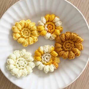 ハンドメイド　お花　モチーフ編み　オレンジ　5個