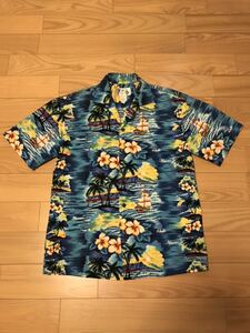 美品☆HAWAII.USA製／KY'S サイズS大き目・日本L-XL?　半袖アロハシャツ 花&ヤシの木,オーシャン リゾート総柄 青ブルー系 ハワイアンALOHA