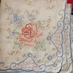 新品高級刺繍ハンカチswatowスワトウ二枚ほか一枚水色上品安いお得