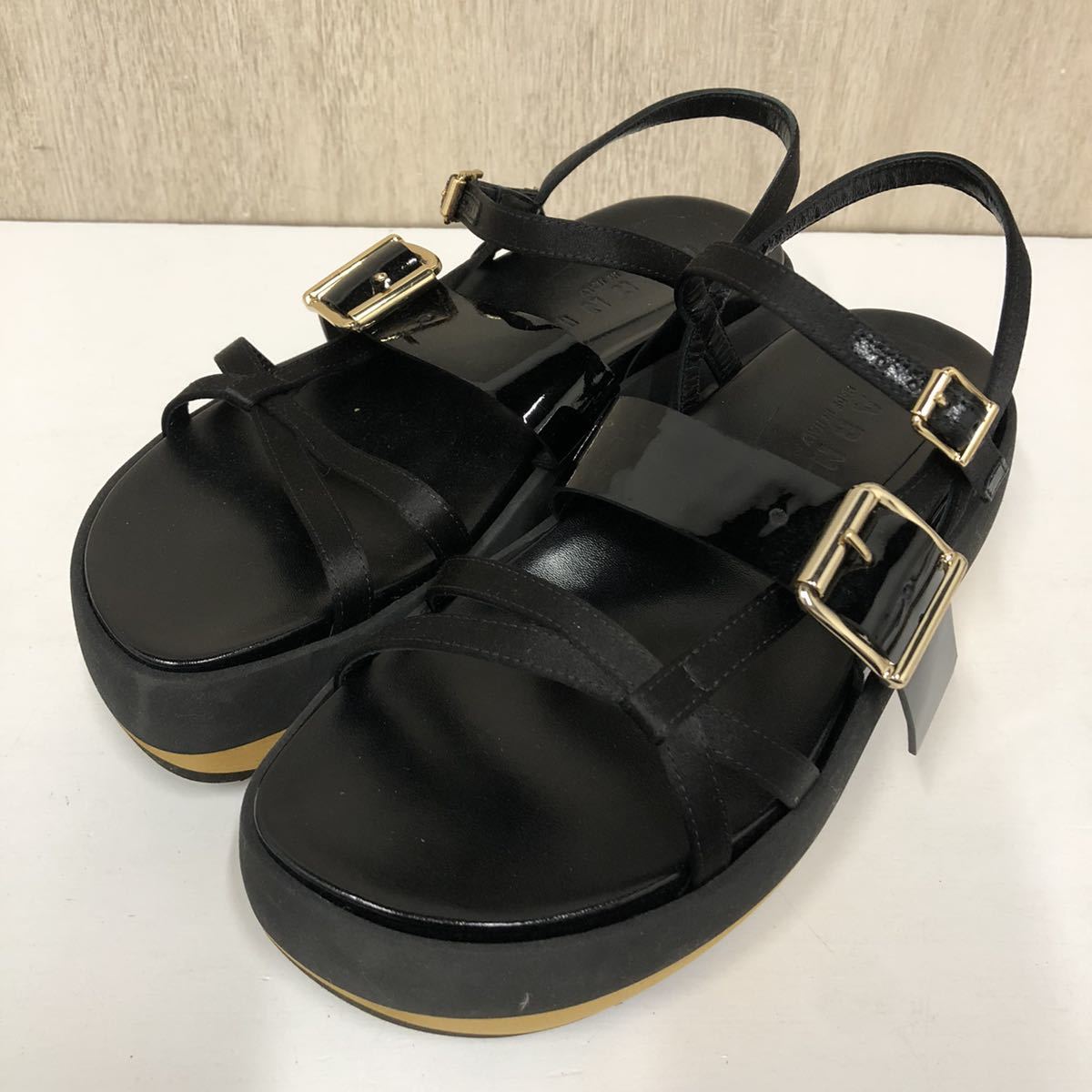 定価3.9万 新品 MARNI バックル シャワー サンダル 37 イタリア製