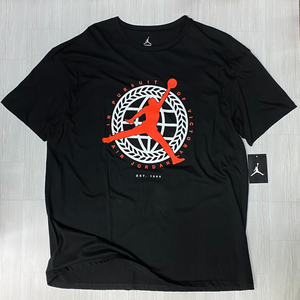 USA正規品 【M】 NIKE ナイキ AIR JORDAN エアジョーダン PURSUIT 半袖 Tシャツ スタンダードフィット ジャンプマン 黒 オレンジ (AJ3)