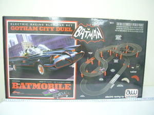 バットマン/ 1966　batmobile　バットモービル　 スロットカートラックセット　　未開封