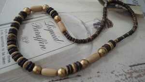 * wood beads × Gold color * gradation necklace *