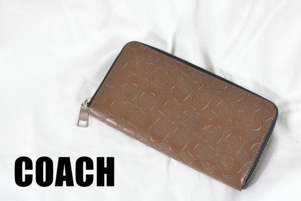 特別設計の-AW A1422 高級 美品 COACH コーチ シ•グネチャー 総柄 ロゴ