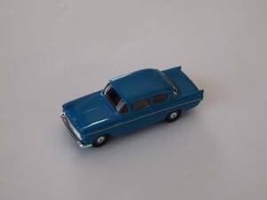 ブレキナ BREKINA 1/87 オペル OPEL REKORD BLUE