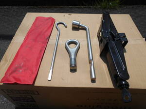  Daihatsu DAIHATSU original loaded tool pantograph jack superior article 