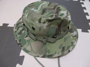 未使用！CIVILIAN MILITARY ブーニーHAT マルチカム　アメリカ製71/2(Lサイズ相当)　リップストップ　アウトドアサーフキャンプミリタリー