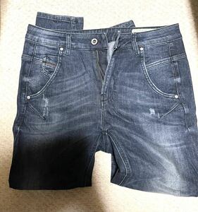 [USED]DIESEL дизель женский джинсы DENIM размер W26 L32 оттенок черного 