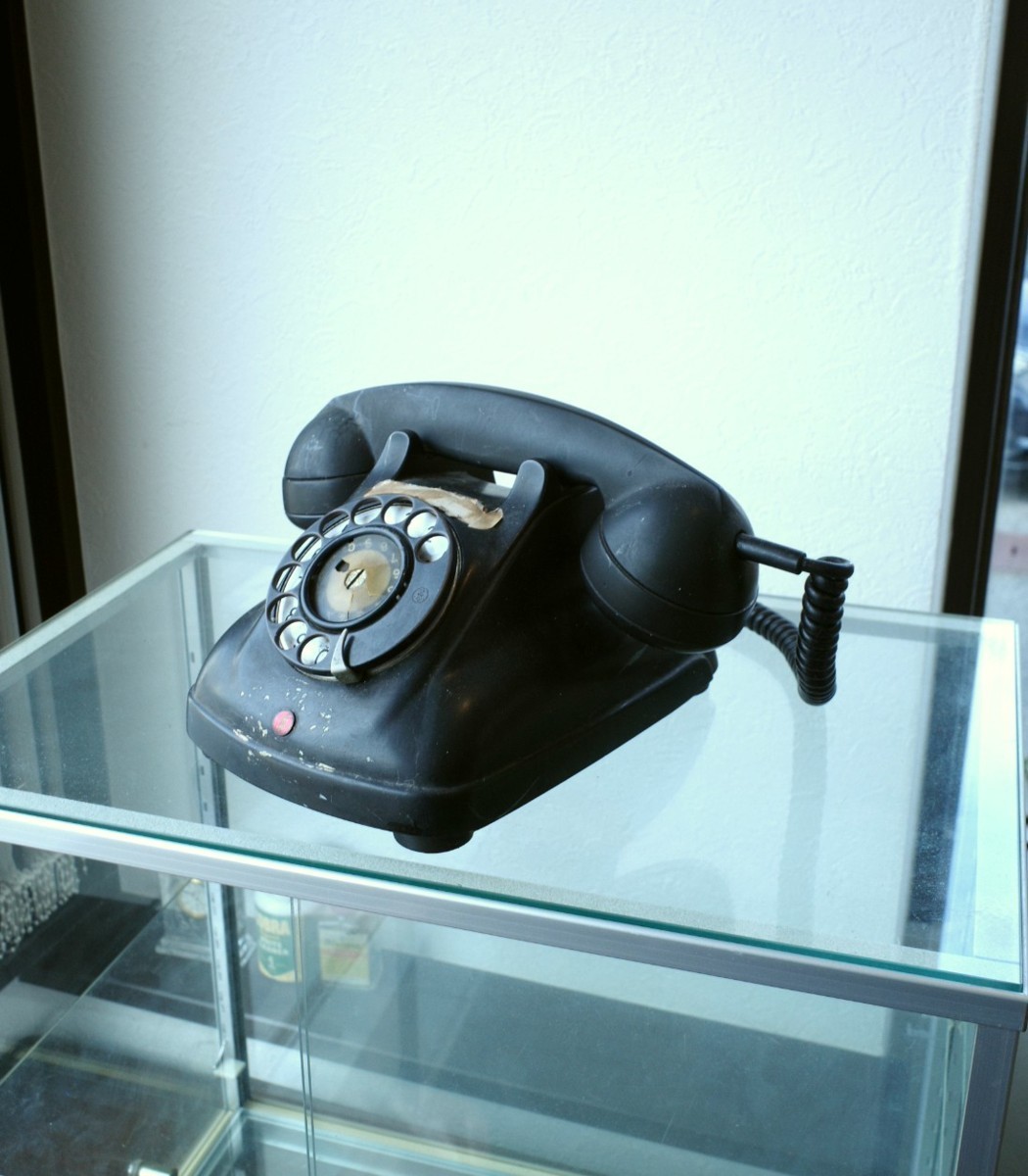 ヤフオク! -古い黒電話の中古品・新品・未使用品一覧