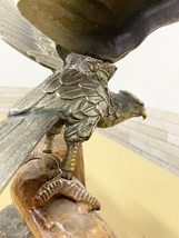 金属製　鳥 鷹　 インテリア 和室 飾り物 縁起物 金属工芸 （二階）_画像6