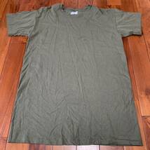 沖縄 米軍放出品 USMC DUKE 無地 半袖 Tシャツ トレーニング ランニング 筋トレ スポーツ オシャレ MEDIUM OD (管理番号G21)_画像1