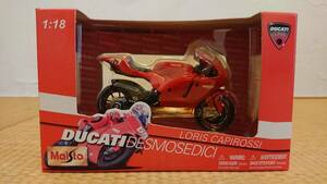 DUCATI　１：１８　Maisto　モデルカー　DESMOSEDITI LORIS CAPIROSSI ミニチュア