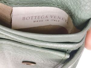 良品ヴィンテージ BOTTEGA VENETA ★ ボッテガヴェネタ 二つ折り財布 中古 黄緑系 アウトレット印字有