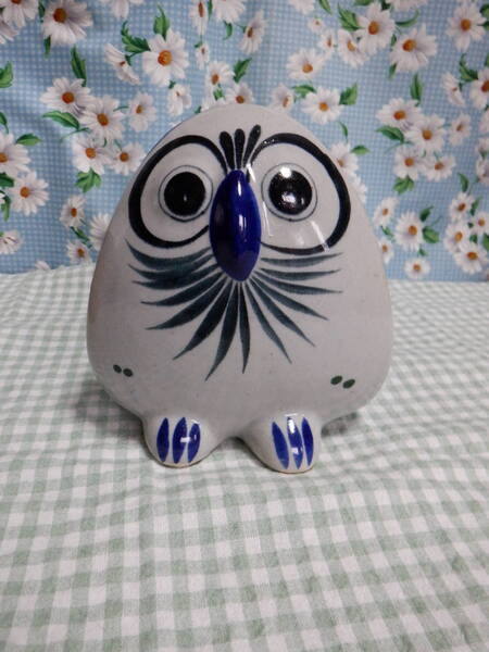B4『陶器 ふくろう 置物 縁起物 インテリア小物~作家作品(作者不明)?』~高さ13cm