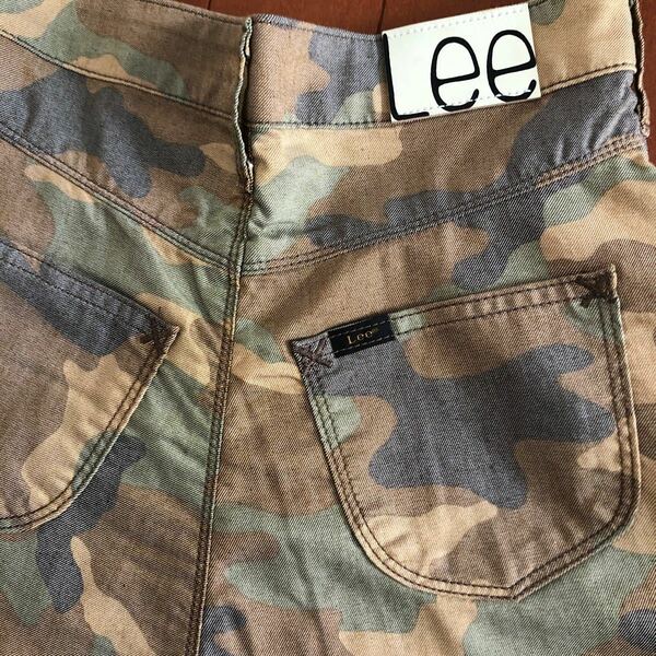 Lee 迷彩柄スカート