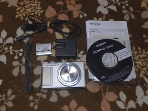 送料無料 OLYMPUS XZ-10 デジタルカメラ 難あり