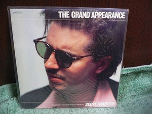 R21 LP SCOTT HAMILTON：THE GRAND APPEARANCE KUX-81-G 解説書付き