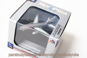  Sky Pilot american Eara in McDonnell Dougiass DC-10 figure mascot airplane aircraft Sky Pilot