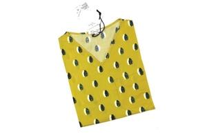 V new goods VCARVENkaruvenPOPLIN PRINT CRICKET V neck short sleeves T-shirt OLIVEV37 size V