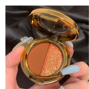 Maffick eyeshadow 2色アイシャドウパレット 01