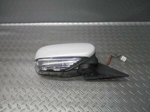 17* Legacy BP5* side door mirror right / winker 10P*268