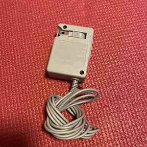 任天堂DS ACアダプター
