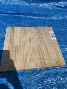 棚板　パイン修正材　 縦37センチ横40センチ厚み2センチ重さ1.2キロ　修正材　木材　建築材料　DIY材料　未使用！