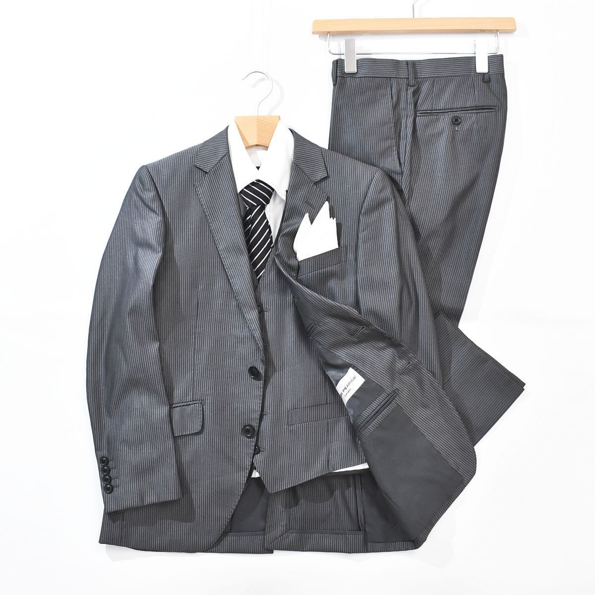 グレイ系,M完成品 JOHN PEARSE メンズスーツ 上下 グレー新品タグ付 オンライン販売済み JOHN PEARSE メンズスーツ 上下 グレー新品タグ付 170 A5 セットアップ