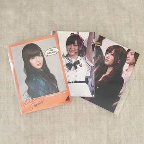 乃木坂46 卒業生 1期生 白石麻衣 公式ステッカーと非公式生写真