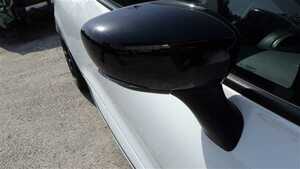 001491 82 RM5M1 Renault Lutecia right door mirror black 