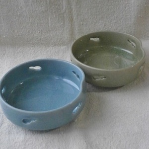 ◎陶器製ひょうたん柄の中鉢／水色＋抹茶色2個セット