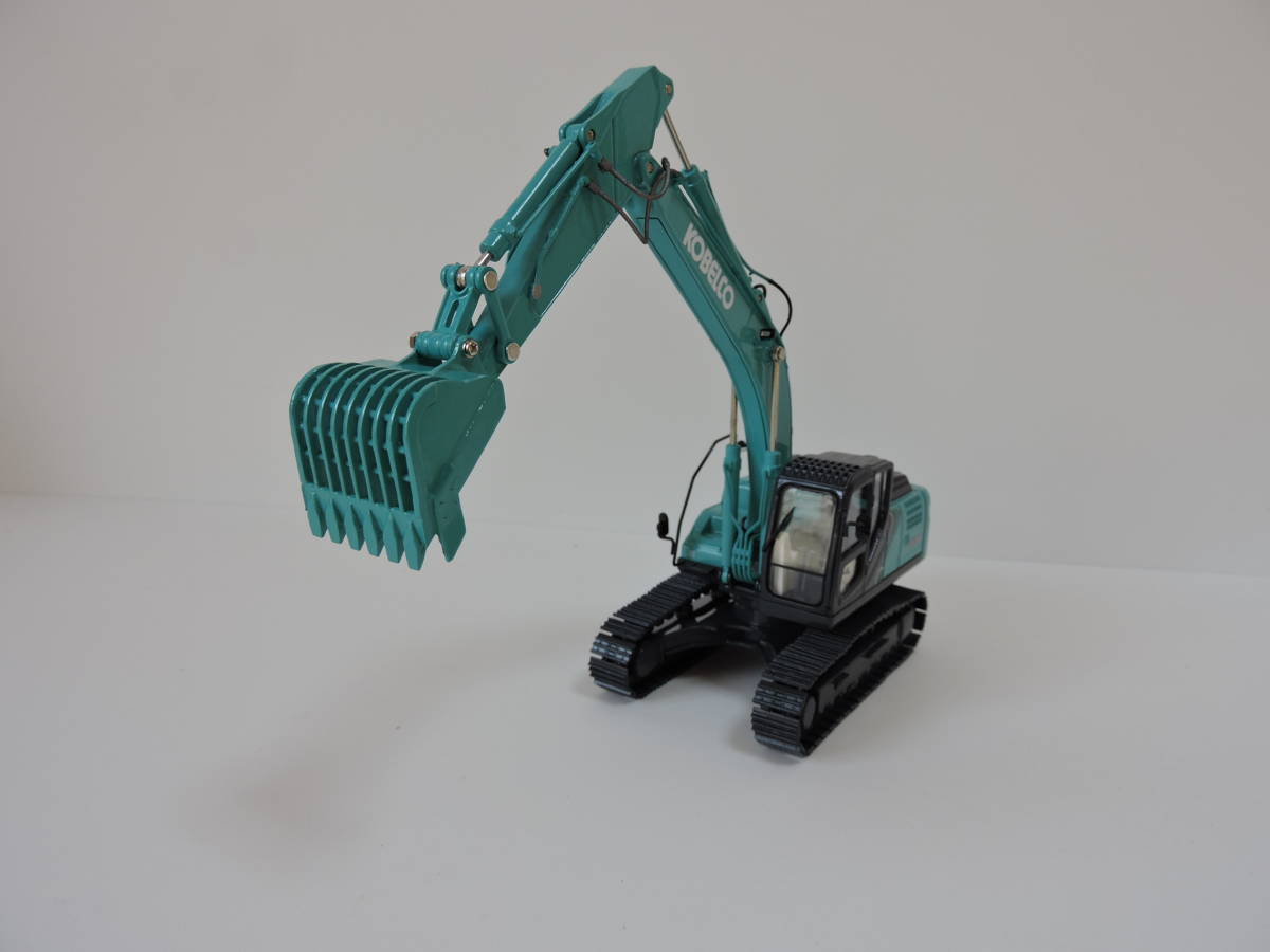 コベルコ建機 SK350LC 1 50 スケルトンバケット 小割付き 品質は非常に良い