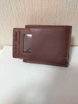 新品　　二つ折り財布メンズ　ブラウン_画像2