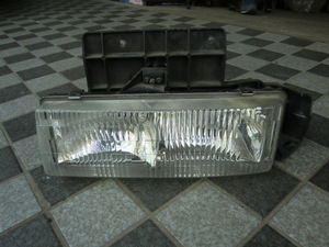  Chevrolet Astro head light left used parts taking equipped halogen light headlamp #