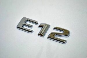 ベンツ風 日産ノート型式エンブレム E12　アルファーベット　カー用品　外装パーツ　カーアクセサリー　車バイク　エンブレム