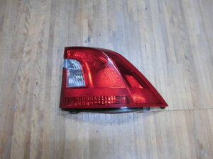 * Volvo S60 FB4164T right tail light *