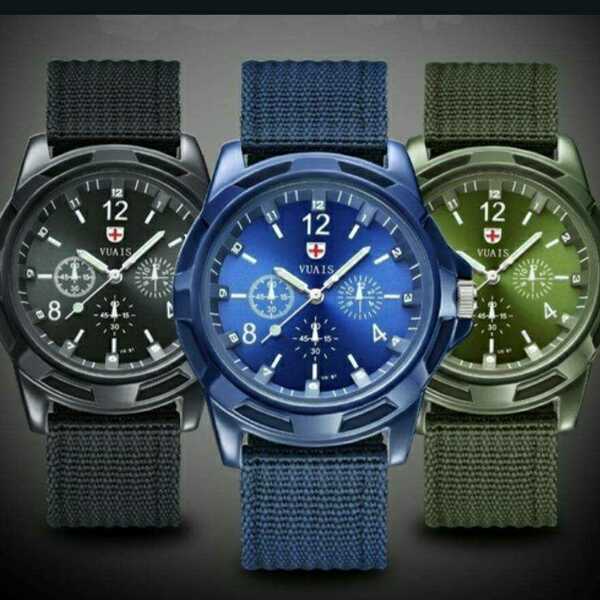 新品 　腕時計　 軍事モデル 　黒　緑　青　3色セット　4