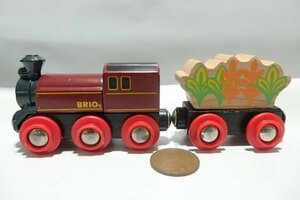 #0830 yellowtail o train locomotive . car tea color #BRIO