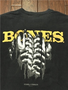 パウエル ペラルタ ＰＯＷＥＬＬ ＰＥＲＡＬＴＡ リイシュー ボーンズ ＢＯＮＥＳ Ｔシャツ 黒 ブラック Ｓ スケート スケーター スケボー