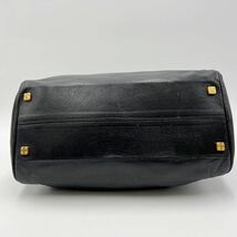 1円 ≪人気の定番≫ ロエベ LOEWE ミニハンドバッグ アナグラム デカロゴ ナッパレザー 本革 ブラック 黒色 ゴールド金具 レディース_画像6